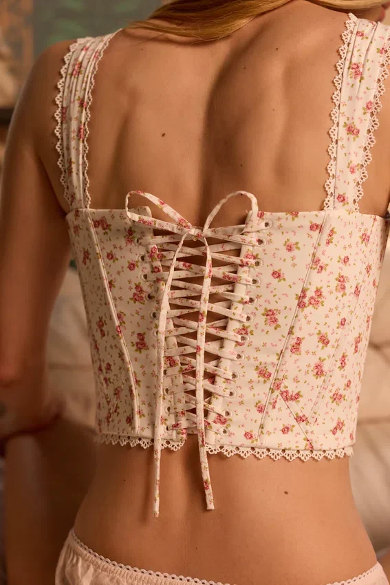 Adina White Rose Print Cotton Scallop Trim Corset Top Adina White Rose Print Cotton Scallop Trim Corset Top
