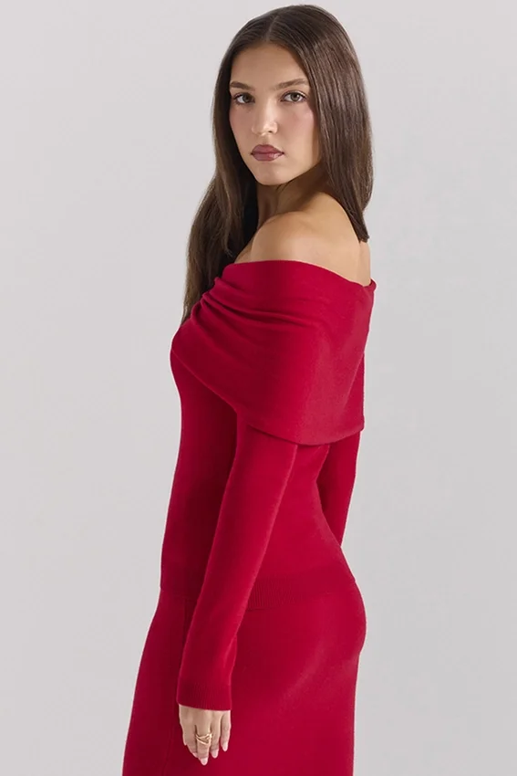 Amaryllis Holly Red Cashmere Blend Sweater Amaryllis Holly Red Cashmere Blend Sweater