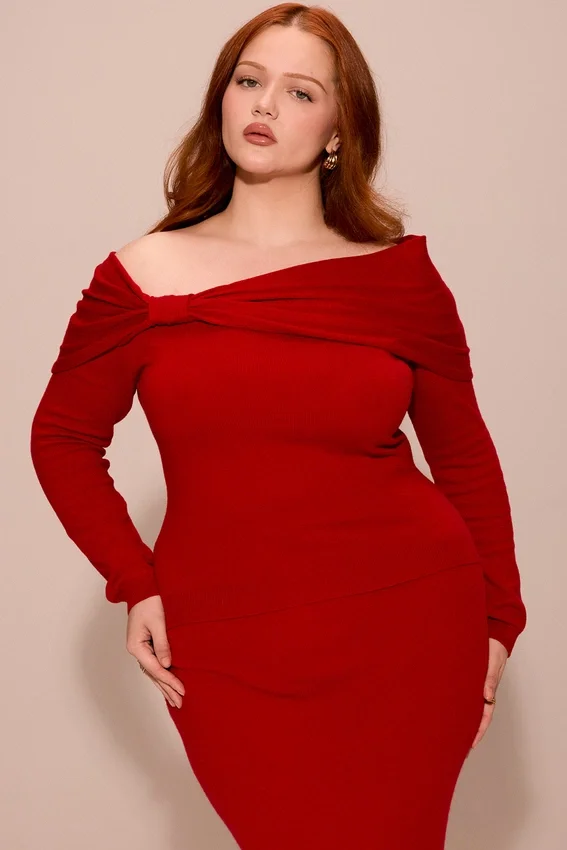 Amaryllis Holly Red Cashmere Blend Sweater Amaryllis Holly Red Cashmere Blend Sweater