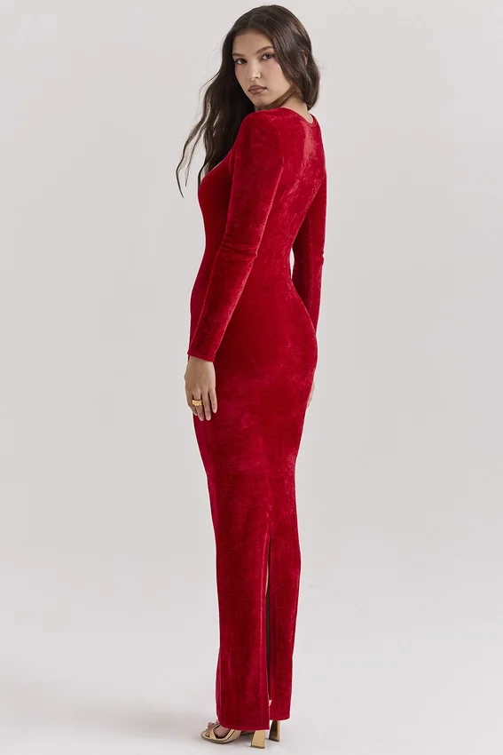 Aria Scarlet Chenille Sweetheart Dress Aria Scarlet Chenille Sweetheart Dress