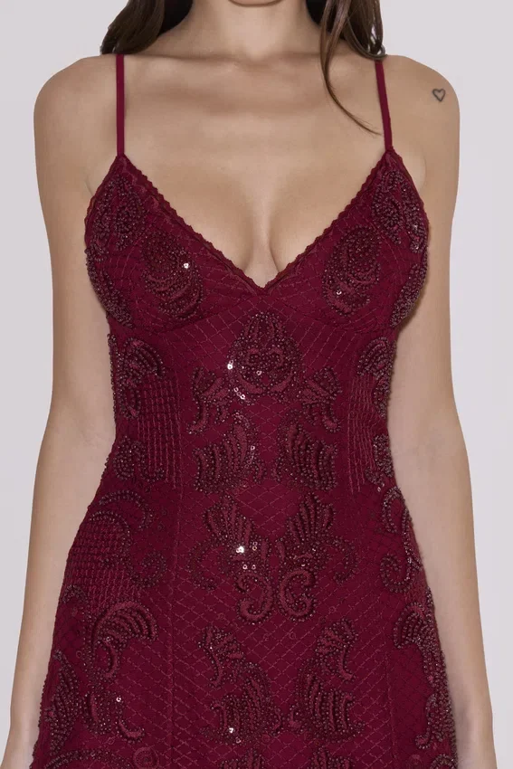 Catarina Wine Hand-Beaded Embellished Mini Dress – Limited Edition Catarina Wine Hand-Beaded Embellished Mini Dress – Limited Edition