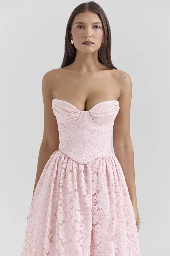 Duchess Ballerina Pink Lace Corset, Skirt and Bolero Duchess Ballerina Pink Lace Corset, Skirt and Bolero