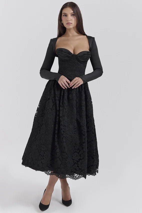 Duchess Black Lace Corset, Skirt and Bolero Duchess Black Lace Corset, Skirt and Bolero