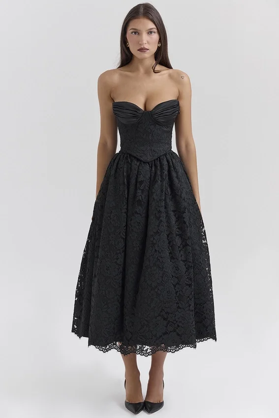 Duchess Black Lace Corset, Skirt and Bolero Duchess Black Lace Corset, Skirt and Bolero