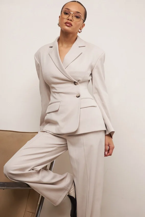 Hudson Beige Hourglass Blazer Hudson Beige Hourglass Blazer