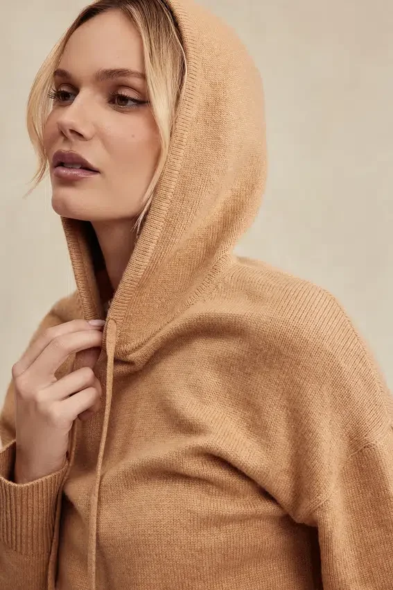 Jionni Camel Cashmere Blend Hoodie Jionni Camel Cashmere Blend Hoodie
