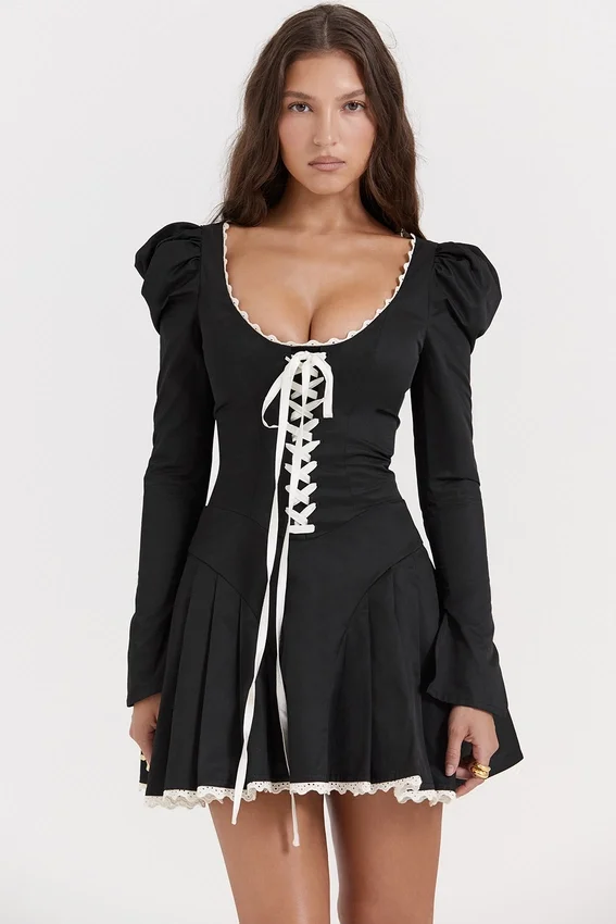 Larisa Black & Cream Pleated Mini Dress Larisa Black & Cream Pleated Mini Dress