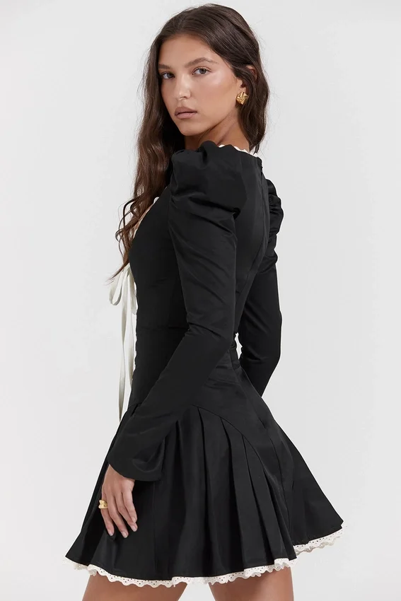 Larisa Black & Cream Pleated Mini Dress Larisa Black & Cream Pleated Mini Dress