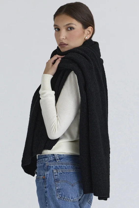 Nara Black Wool Oversized Textured Scarf Nara Black Wool Oversized Textured Scarf