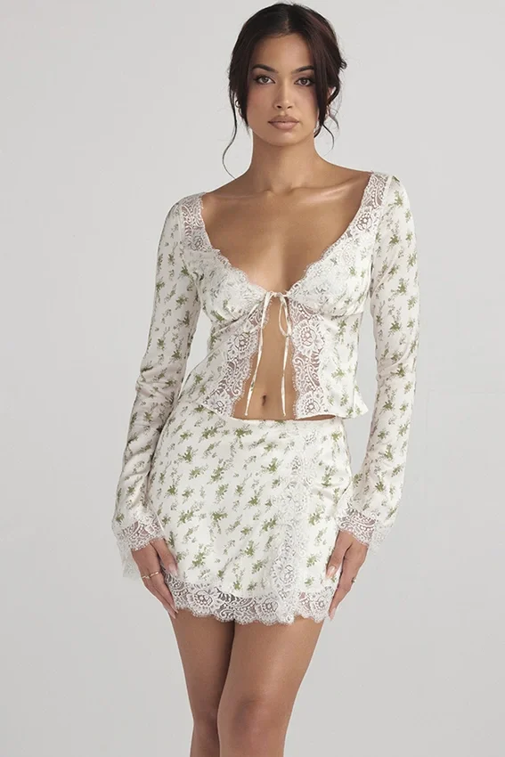 Noemie Garden Print Lace Trim Mini Skirt Noemie Garden Print Lace Trim Mini Skirt