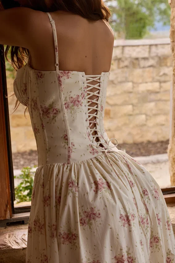 Rona Ivory Vintage Rose Print Cotton Maxi Dress Rona Ivory Vintage Rose Print Cotton Maxi Dress