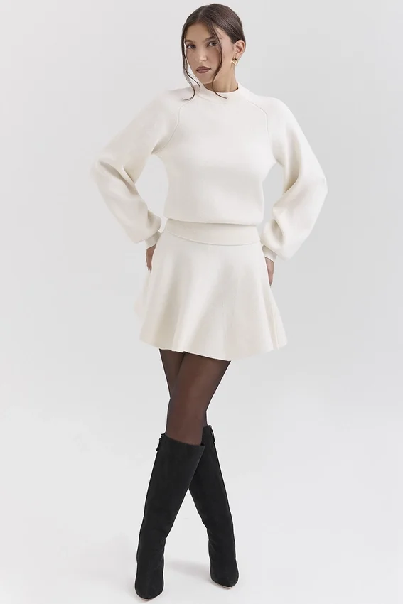 Cressida Cream Wool Cashmere Heavy Knit Sweater Cressida Cream Wool Cashmere Heavy Knit Sweater