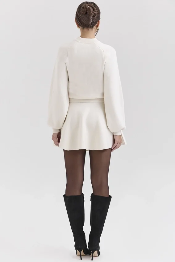 Cressida Cream Wool Cashmere Heavy Knit Sweater Cressida Cream Wool Cashmere Heavy Knit Sweater