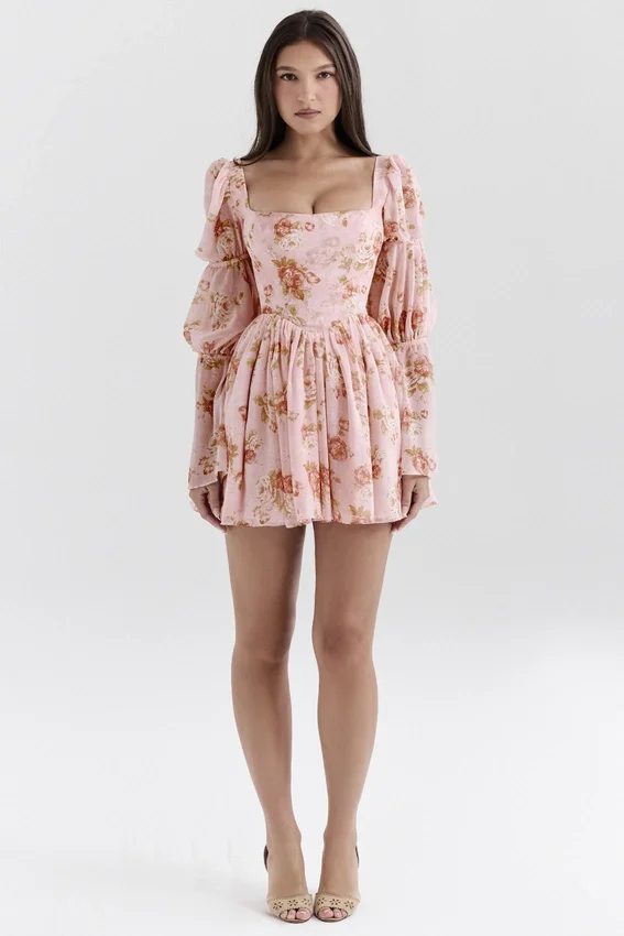 Sancia English Vintage Rose Print Puff Sleeve Mini Dress Sancia English Vintage Rose Print Puff Sleeve Mini Dress