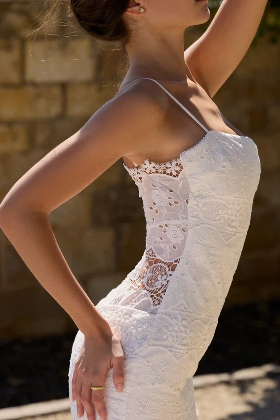 Serenella White Broderie Anglaise Lace Midi Dress Serenella White Broderie Anglaise Lace Midi Dress