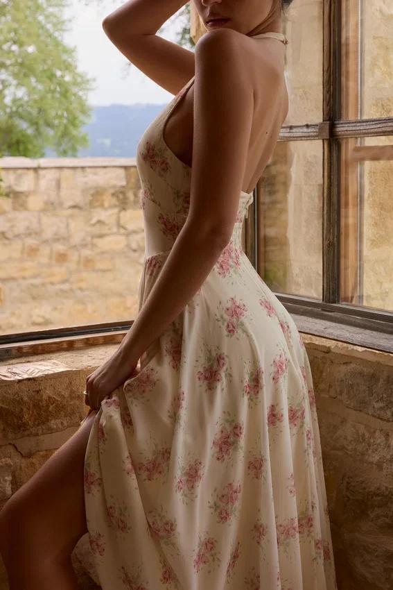 Solada Ivory Vintage Rose Print Georgette Midi Halter Dress Solada Ivory Vintage Rose Print Georgette Midi Halter Dress