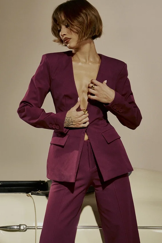 Theodora Wine Deep V Blazer Theodora Wine Deep V Blazer