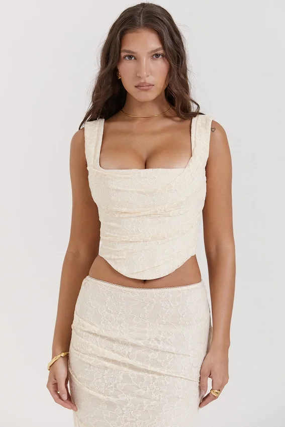 Una Vintage Cream Lace Corset Una Vintage Cream Lace Corset