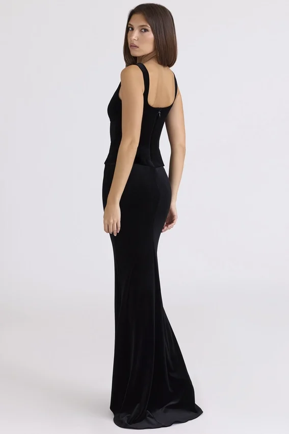 Yasmina Black Velvet Hourglass Maxi Dress – Limited Edition Yasmina Black Velvet Hourglass Maxi Dress – Limited Edition